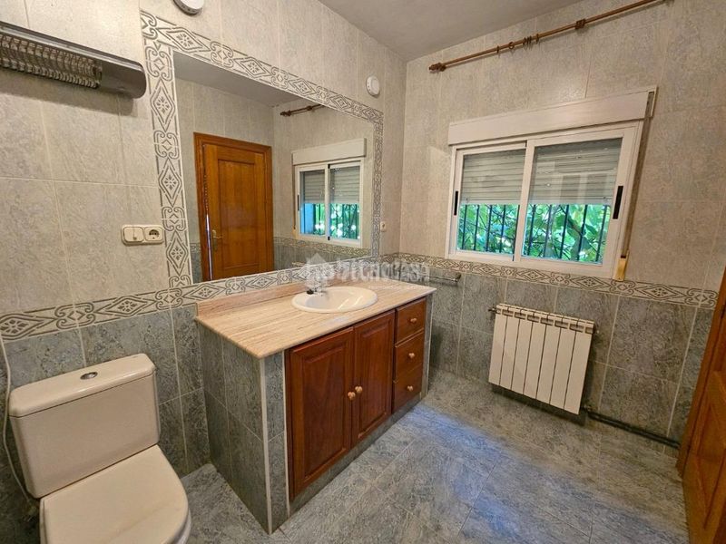 Foto a06584c3-8f5f-4a88-82b7-3d1e6525af7e. Casa a Purchil Vegas del Genil