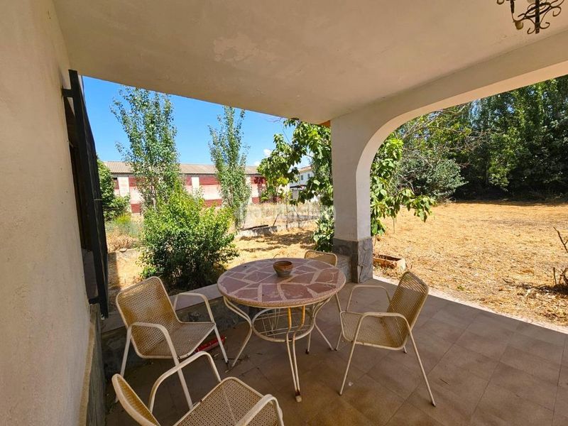 Foto bcaef4f7-da46-4923-9a3d-7b64e1c48f75. Casa a Purchil Vegas del Genil