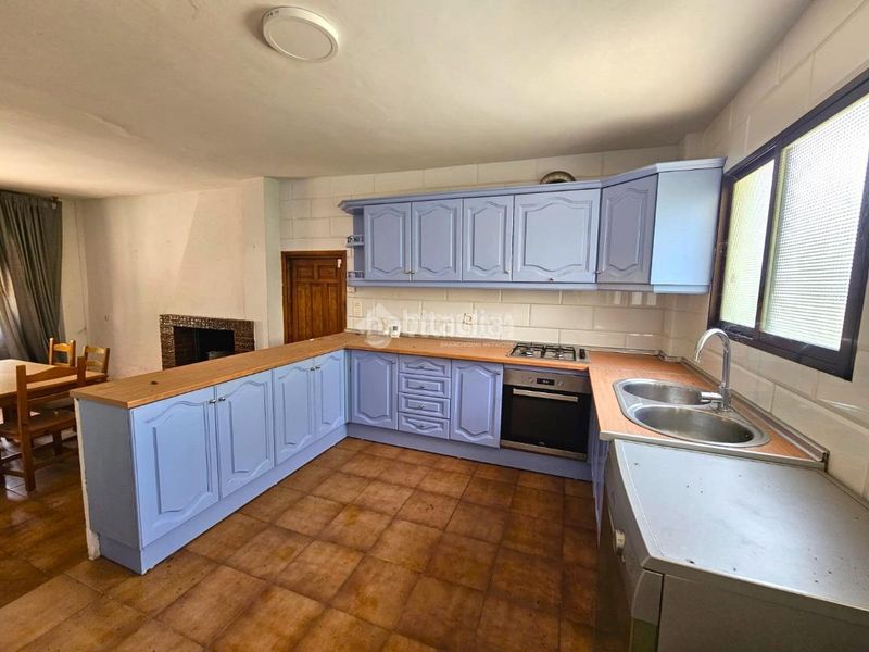 Foto f473afb3-29f9-4898-9c92-2e55d16a0251. Casa a Purchil Vegas del Genil