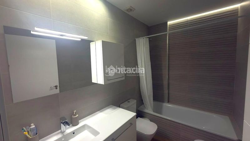Foto 0e95a8fc-dd29-433e-acdc-6cb7052f6c36. Casa pareada casa en venta en Belicena Vegas del Genil