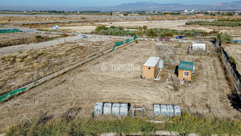 Foto aaaa61f3-b035-4040-8cd4-deba1a1e73ab. Finca rústica a Belicena Vegas del Genil