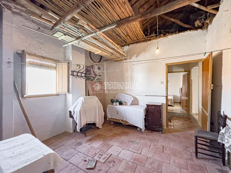 Foto 14d0bb8d-0933-4118-97fb-4d7ecc3fe380. Casa pareada casa en venta en Purchil Vegas del Genil