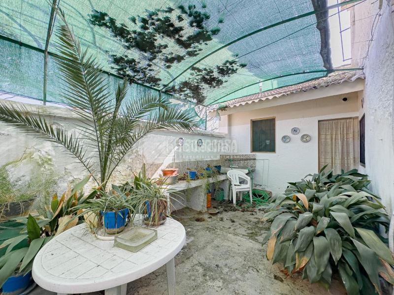 Foto a7828602-b4a8-4e1e-a859-824ce39e0dcf. Casa pareada casa en venta en Purchil Vegas del Genil