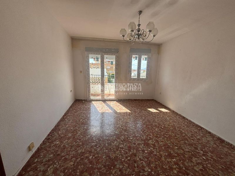 Foto 735d7f07-aaf3-4920-90ae-9a61143393de. Pis a Belicena Vegas del Genil