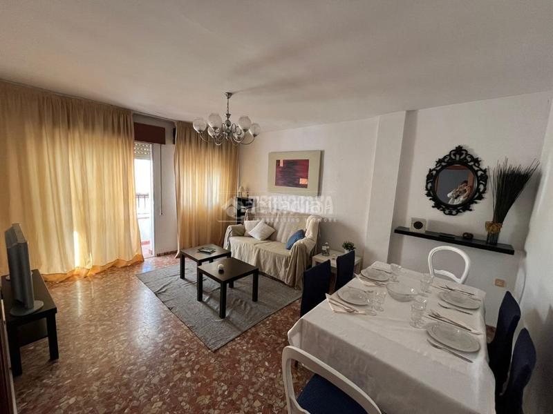 Foto b5f7e14e-adbf-4bb2-a8c0-f938d5268c45. Piso  en venta en Belicena Vegas del Genil