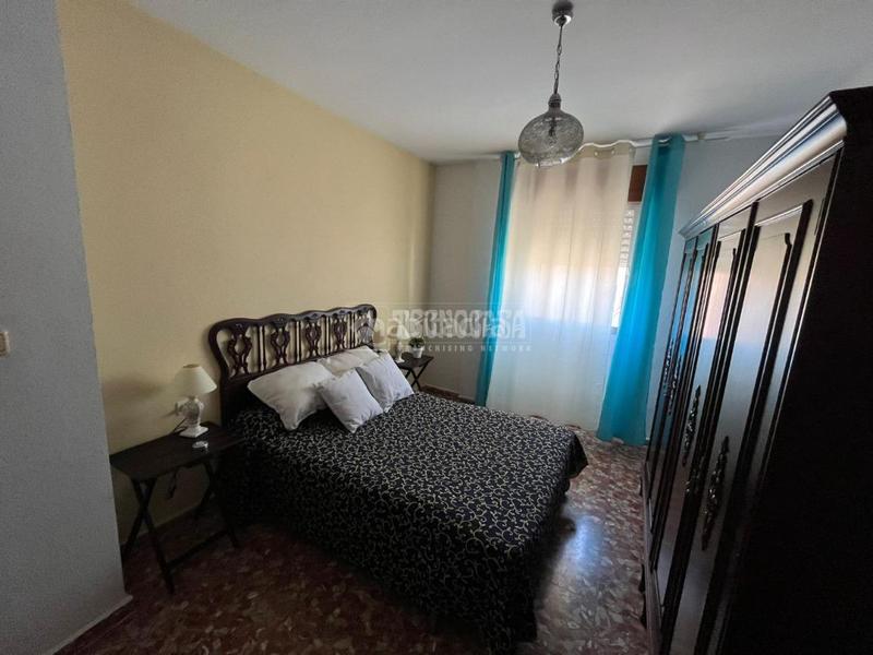 Foto c8014ff6-9b3b-4774-9418-86ef0f266aef. Piso  en venta en Belicena Vegas del Genil