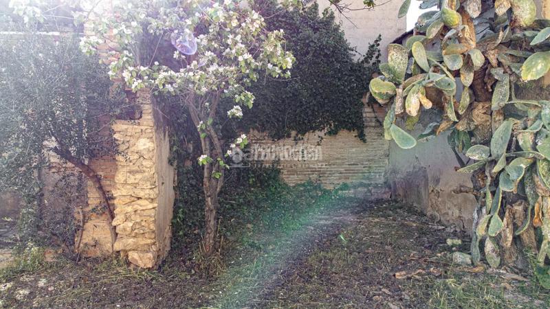 Foto d2947df4-c6af-4a20-88e3-4f312ecd1e2e. Casa pareada casa en venta en Belicena Vegas del Genil