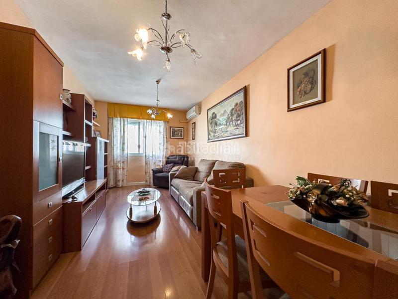 Foto 06cad5c6-c7ef-4760-8653-82a1e5f15ee5. Piso  en venta en Cúllar Vega