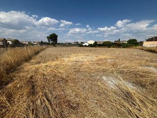 Terrain résidentiel à Belicena. Terrenos en venta en vegas del genil