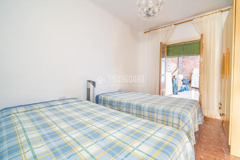 Foto 3a4ab649-2e88-4af3-91fa-785988c2ebea. Casa aparellada a Belicena Vegas del Genil