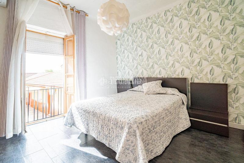 Foto d156d6d0-1931-45f5-9fe6-58bcc0a733de. Casa aparellada a Belicena Vegas del Genil