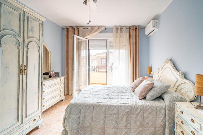 Foto 085ccb63-f414-4bad-a09f-d4decff19db9. Casa aparellada a Ambroz Vegas del Genil