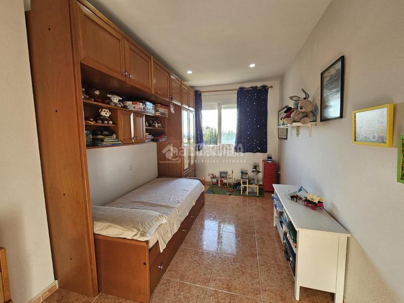 Foto d4daa1ae-0a9a-4212-92d8-60846d5612a3. Casa bifamiliare con riscaldamento parcheggio in Belicena Vegas del Genil