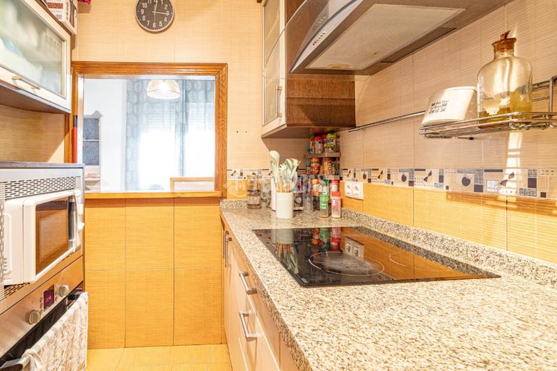 Foto b59504b5-e841-42a6-b732-1df9165512be. Flat with parking in Cúllar Vega