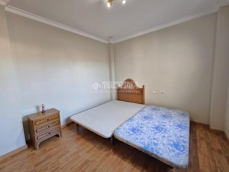 Foto 42ae9d9e-da6b-42e6-b686-77babcac3a3b. Maison jumelée avec chauffage dans Cúllar Vega