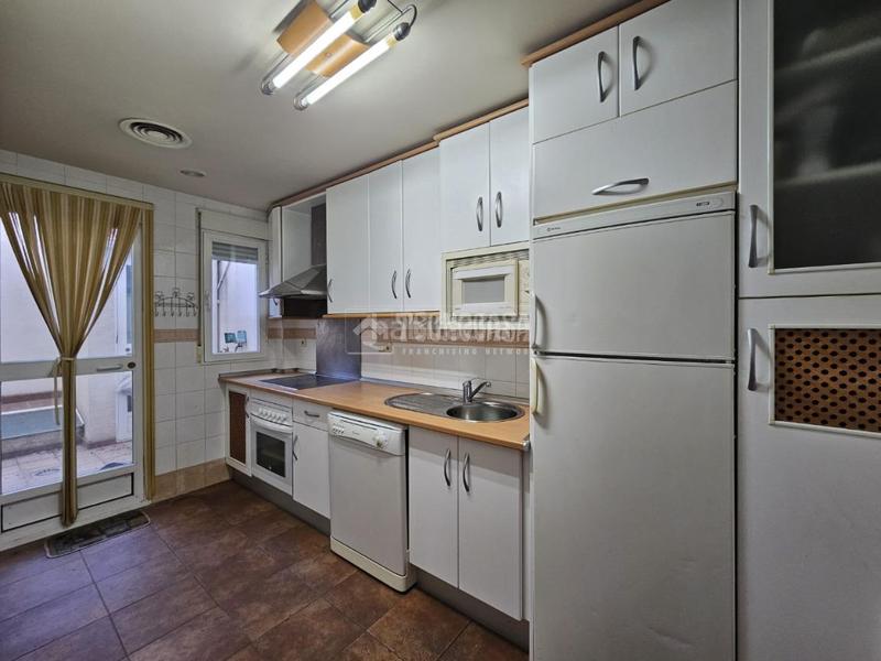 Foto 661d055e-e7ca-40e6-9a3c-01fc8dd7ae44. Maison jumelée avec chauffage dans Cúllar Vega