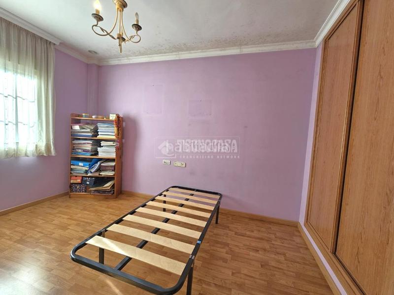 Foto cbfde0a5-5d99-40f1-9c55-8bbc961d5698. Maison jumelée avec chauffage dans Cúllar Vega