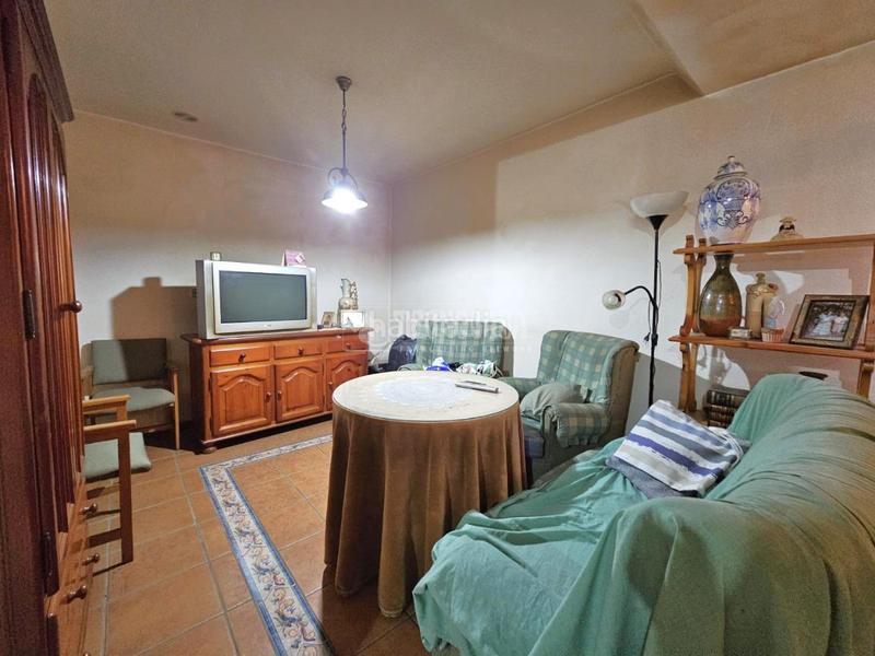 Foto d22d7336-1584-48e2-ba7c-438a2506f372. Maison jumelée avec chauffage dans Cúllar Vega