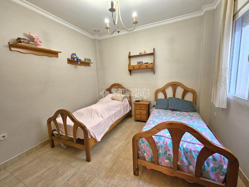 Foto e380d56d-d6b2-48ab-9d15-b86e89af1fdd. Maison jumelée avec chauffage dans Cúllar Vega