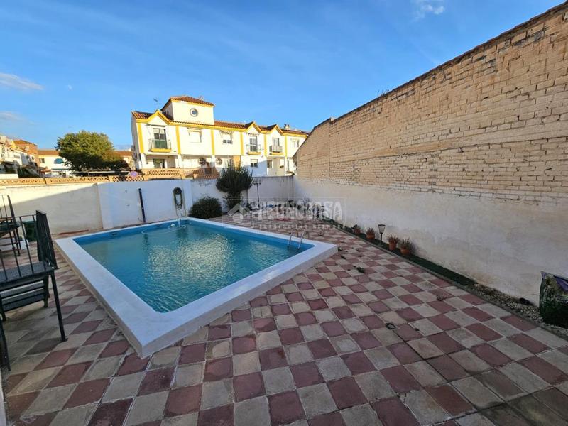 Foto c44d31c2-5a86-4d54-b81d-fb3a6438e484. Casa a Belicena Vegas del Genil