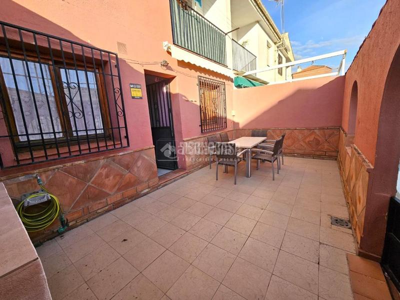 Foto d2812755-cc05-4a72-8ea0-75fc444a1c40. Casa a Belicena Vegas del Genil