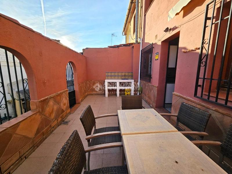 Foto dcb9db16-007a-4f73-9869-666645f1aebf. Casa a Belicena Vegas del Genil