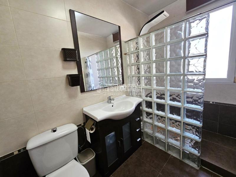 Foto e03b5455-8eea-4561-a160-878512a9c196. Casa a Belicena Vegas del Genil