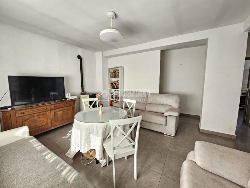 Foto 5f6d584a-4a15-4908-98db-e3ce4dfeb7ec. Casa amb calefacció aparcament a Ambroz Vegas del Genil