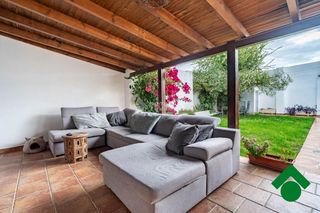 Casa a Ambroz. Casa en venta en vegas del genil