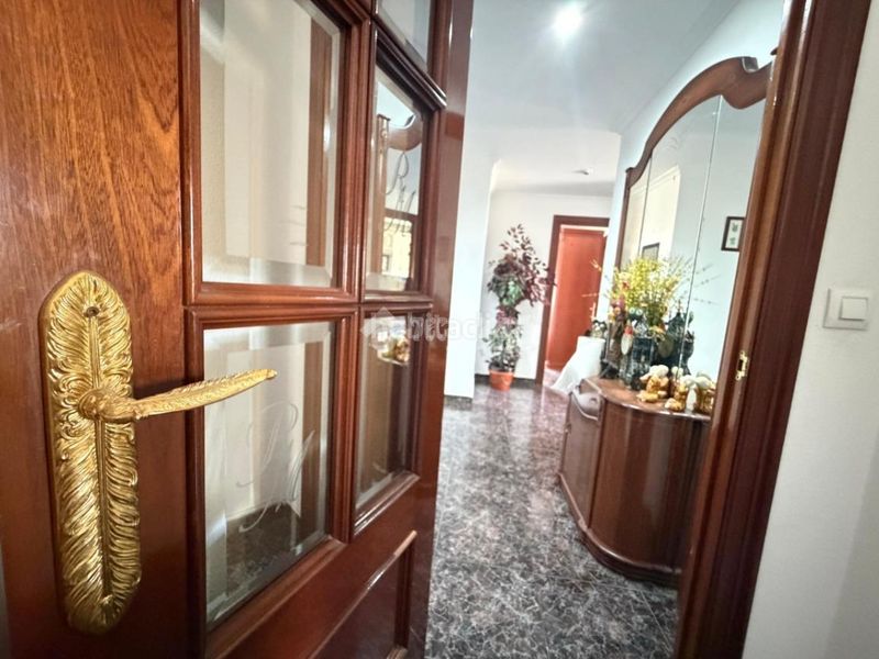 Foto 697c0853-de74-4425-ad3d-113388f8687b. Piso  en venta en Los Castillejos - La Trinidad Málaga