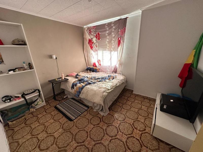 Foto 1a7eff2b-e322-4dad-9e3a-5440d4124e0d. Flat with heating in Las Fuentes Zaragoza