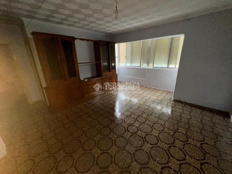 Foto a1f52210-ba9e-47ba-a836-85ac97c15dcf. Flat with heating in Las Fuentes Zaragoza