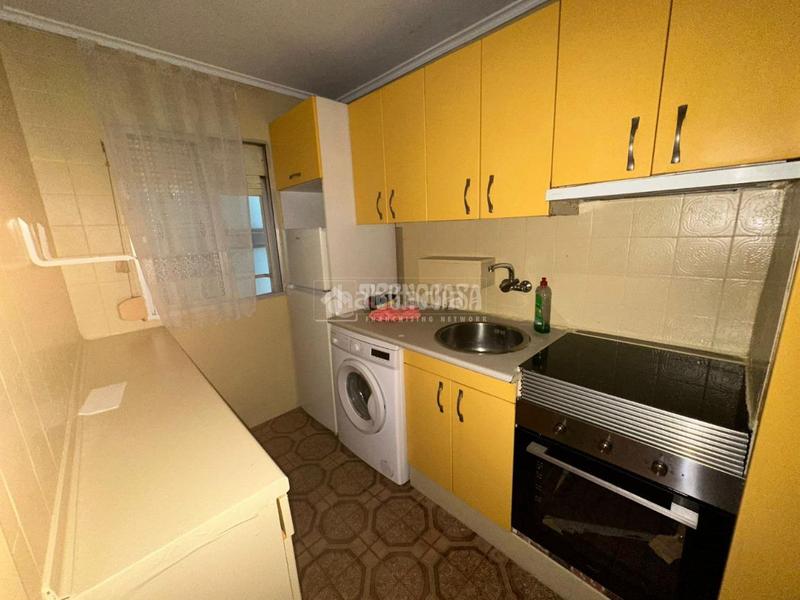 Foto ef058e9b-cf85-4e45-8ec6-dbc9ec8df9ff. Flat with heating in Las Fuentes Zaragoza