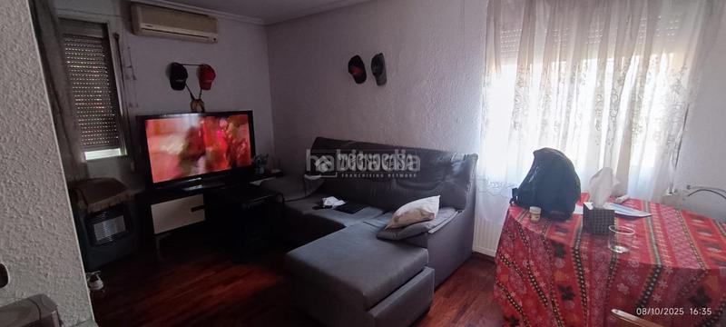 Foto 38ed5940-06a5-478b-ae48-bb7cd30c0b57. Piso  en venta en Las Fuentes Zaragoza