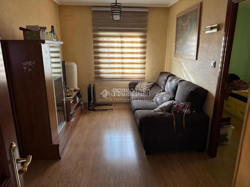 Foto bb8db194-3e49-4ba8-873e-15bdb3017f6b. Flat in Las Fuentes Zaragoza
