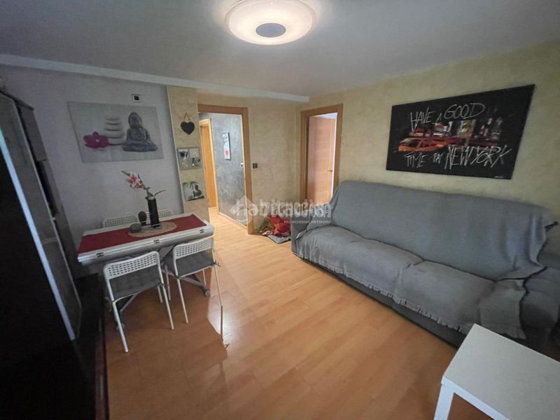 Foto 0cbe5dd3-a4ee-47fe-8671-ae80b63d5201. Pis a Las Fuentes Zaragoza