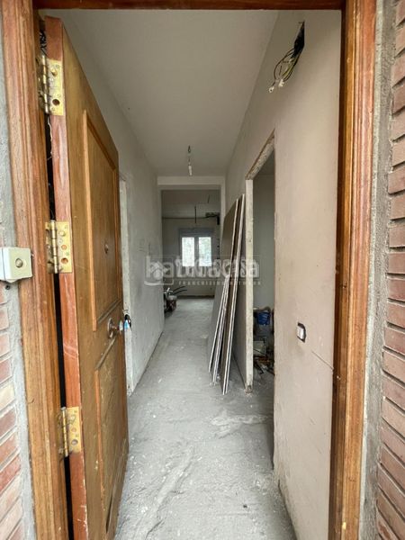 Foto e019798f-4cc8-4217-af30-973e119b4363. Casa aparellada amb calefacció a Vellón (El)