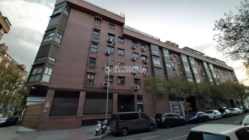 Foto 1641a561-1646-4236-83af-056c3c158710. Alquiler parking coche boxplaza de garaje en alquiler en Madrid