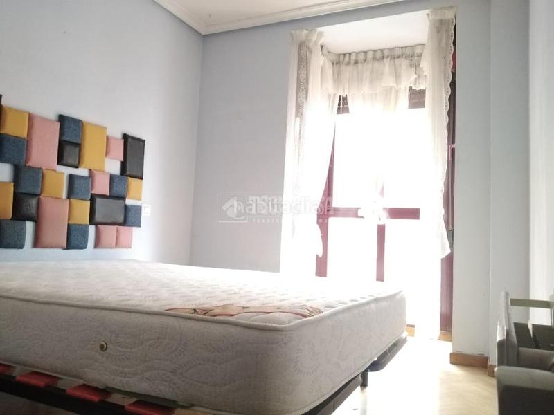 Foto 5244f0d0-b866-4aec-a0e8-4cbf2815eba7. Miete etagenwohnung mit heizung pool in Acacias Madrid