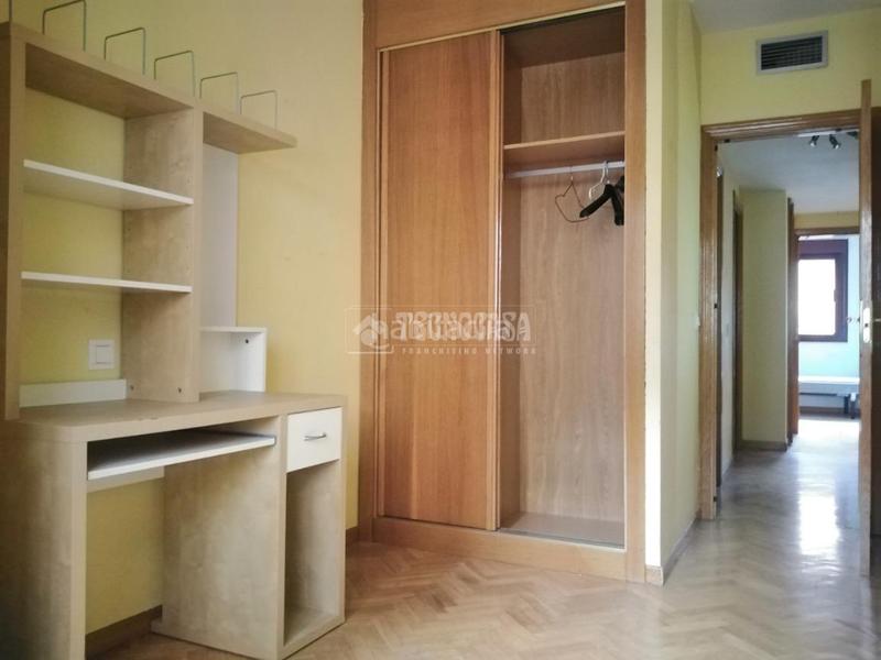 Foto 049ebb78-7333-4de0-ac17-f9edf605e60d. Rent flat with heating pool in Acacias Madrid