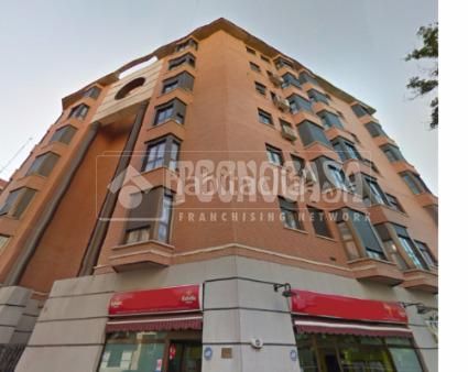 Foto 5c375667-9bdb-42ac-9032-6af7f8e6a21f. Aparcament cotxe a Acacias Madrid