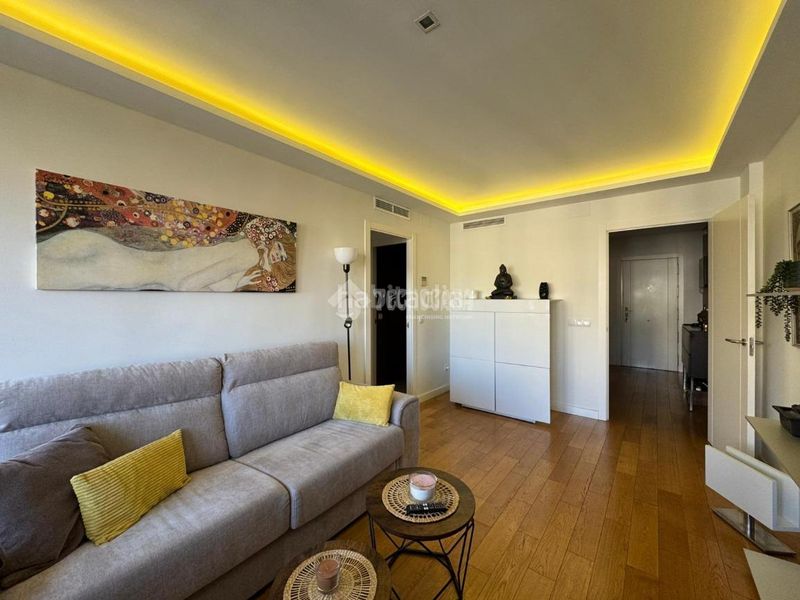 Foto b01ba280-bb9d-4f5e-8e36-365733b76e09. Lloguer pis a Acacias Madrid