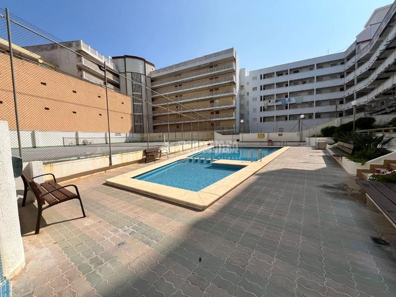 Foto b39d981e-9eed-4ee6-8640-24a22517bf29. Piso  en venta en El Perellonet Valencia