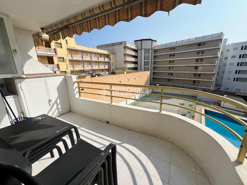 Foto c132bc84-22cc-4a9f-9f9c-4510b8426078. Piso  en venta en El Perellonet Valencia