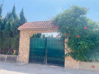 Casa a Polígono del Aeropuerto. Casa en venta en manises