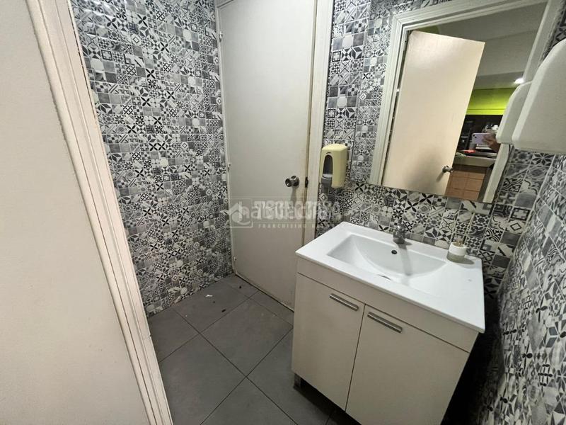 Foto 0f6d3527-29fb-4a64-b702-1b44cbbce317. Local commercial dans El Cabanyal-El Canyamelar Valencia