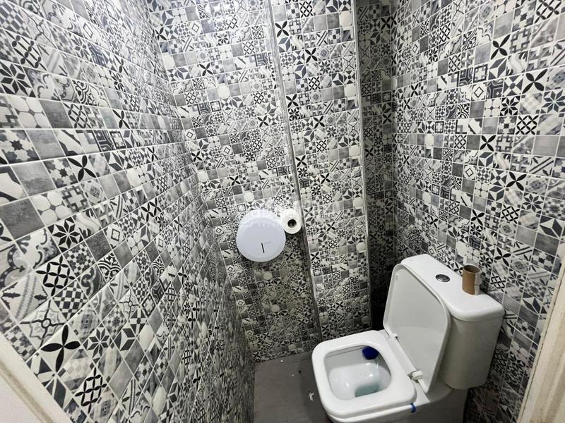 Foto d416f4c7-b6af-4a3b-b53b-d340301310c6. Local commercial dans El Cabanyal-El Canyamelar Valencia