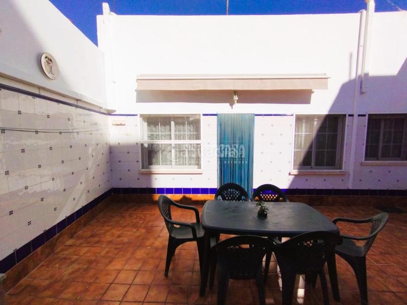 Foto 1195d5cd-68f1-411a-be80-c64c0a9c3d24. Casa con parcheggio in El Mercado Manises