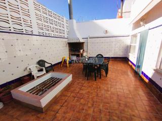 Casa a El Mercado. Casa en venta en manises