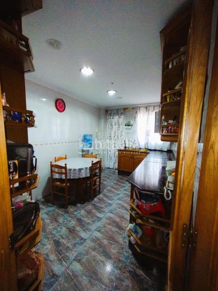 Foto 3279cb22-ab63-487b-9c56-170fd02c5650. Casa con parcheggio in El Mercado Manises